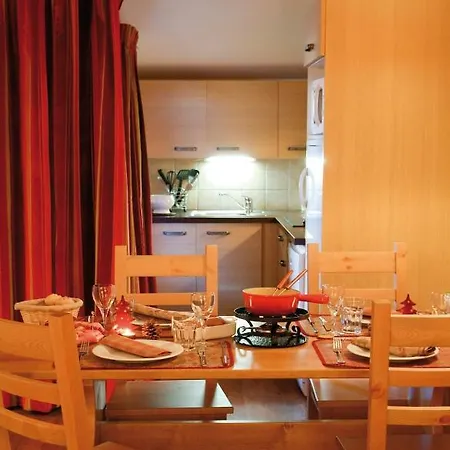 Lagrange Cybele 3*